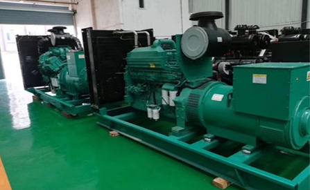 八步发电机出租 八步发电机出租